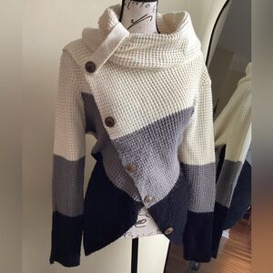 Women's knit Colorblock cowl neck sweater